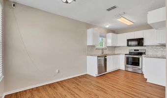 1204 Charles Dr, Alvarado, TX 76009