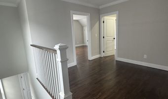 281 Harriet St 281, Bridgeport, CT 06608