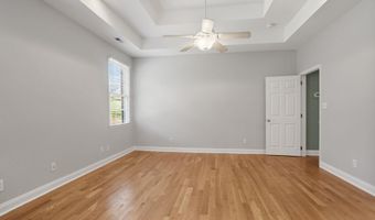 510 Chippendale Ln, Boiling Springs, SC 29316