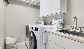 9 E Heatheridge St, Ann Arbor, MI 48104