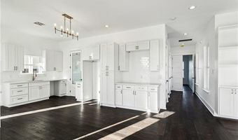 2221 BENJAMIN St, Arabi, LA 70032