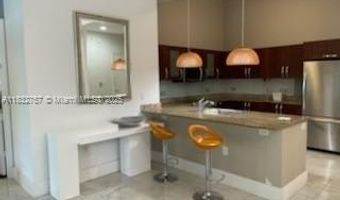 20000 E Country Club Dr 104, Aventura, FL 33180