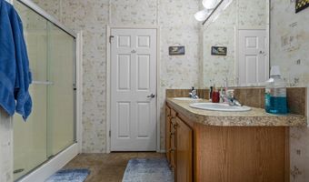 6679 NW 27th Pl, Bell, FL 32619