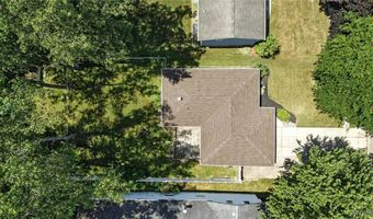 53 Christine Dr, Amherst, NY 14228