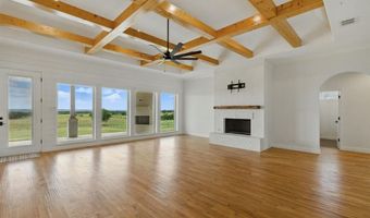 4895 Upper Denton Rd, Weatherford, TX 76085