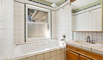 501 Pine St, Aptos, CA 95003