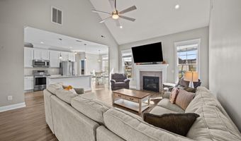 566 Hines Dr, Ayden, NC 28513