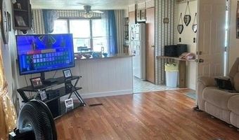 23 Bayview Park Ave, Middletown, RI 02842