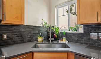 2159 W 29th Ave #7, Anchorage, AK 99517