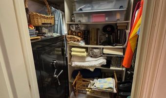 354 Poor Robin Ext, Baxley, GA 31513
