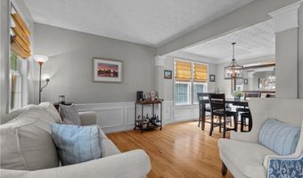 123 CASTLE ROCKS Rd, Warwick, RI 02886