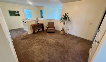 5076 151st St W, Apple Valley, MN 55124