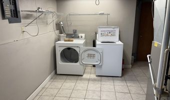 3810 Ontario St, Ames, IA 50014