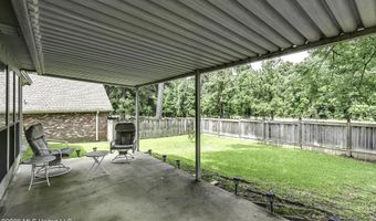 510 Bay Pointe Cir, Brandon, MS 39047