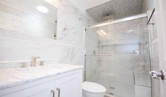 2501 EASTERN POINT Ct, Annapolis, MD 21401