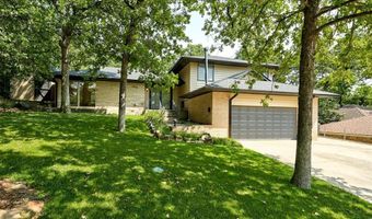 1829 N Oakhill Rd, Bethany, OK 73008