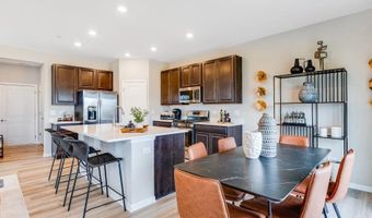 1265 Glenmont St, Algonquin, IL 60102