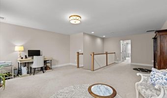 117 MALLARD Dr, Lake Frederick, VA 22630