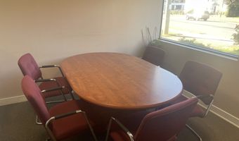 491 Main St, Branford, CT 06405