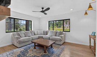 800 N Main St, Cascade, ID 83611