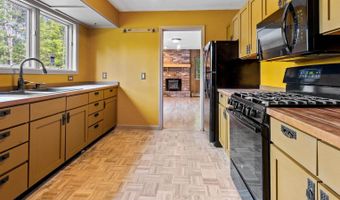 153 Finson Rd, Bangor, ME 04401