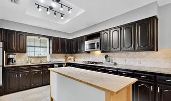 903 Willow Brook Dr, Allen, TX 75002