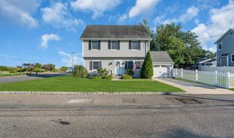 20 Starboard St, Beachwood, NJ 08722