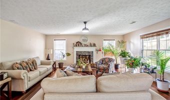 3266 Bridle Brook Dr, Auburn, GA 30011