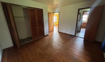 18725 Linden Rd, Argos, IN 46501
