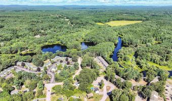 5 River St, Newmarket, NH 03857
