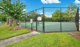 415 LAKEPOINTE Dr 202, Altamonte Springs, FL 32701