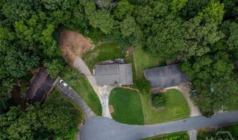 152 Spalding Ct, Athens, GA 30605