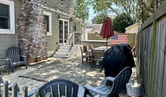 224 5th St A, Beach Haven, NJ 08008