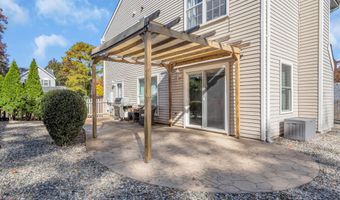 89 Ravenwood Blvd, Barnegat, NJ 08005