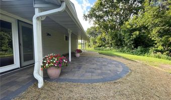 7997 Meades Addn Dr SE, Alexandria, MN 56308