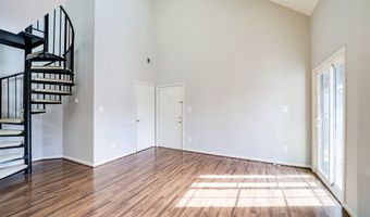 7012 IRWELL Ln 14E, Alexandria, VA 22315