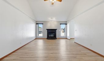 108 Pheasant Ave, Atkins, IA 52206