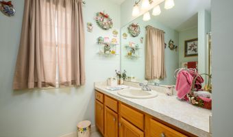 37 Hannah Lee Rd, Barnegat, NJ 08005
