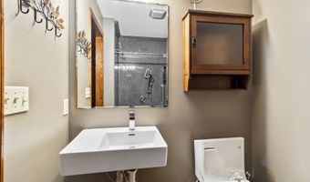 1331 N Finlandia Way, Albion, IN 46701