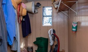 129 Nitche Rd, Absarokee, MT 59001