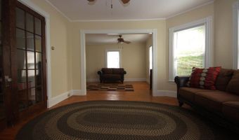 125 Grove St, Bangor, ME 04401