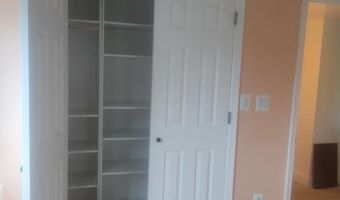 5008 REGINA Dr, Annandale, VA 22003