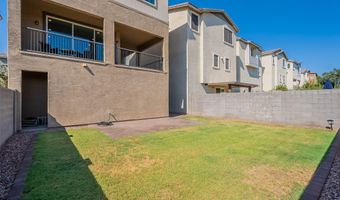 733 W FLINTLOCK Way, Chandler, AZ 85286