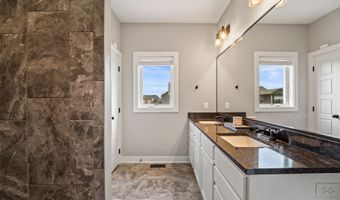 302 33rd St SE, Altoona, IA 50009