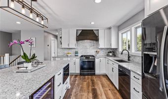 4579 141st St W, Apple Valley, MN 55124