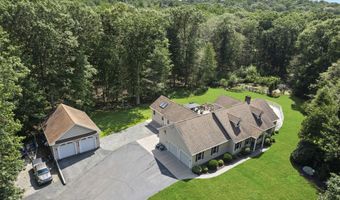 71 Olde Orchard Rd, Clinton, CT 06413