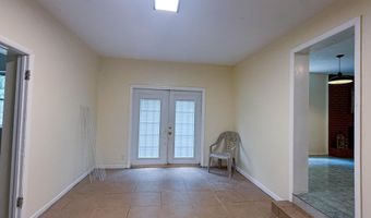 5703 Old River Rd, Baker, FL 32531