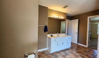 108 Meadows Ln, Beebe, AR 72012