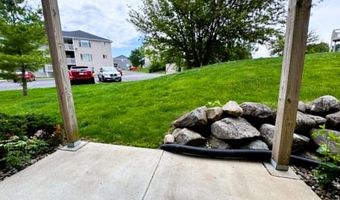 4510 Twain Cir 102, Ames, IA 50014