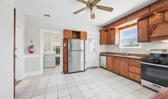 146 N Sussex St, Andover, NJ 07801